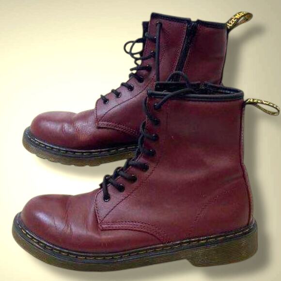 Women's Size 7 DR. MARTENS Red Leather Lace Up Side Zip 1460Y Combat Boots EUC - Picture 3 of 10